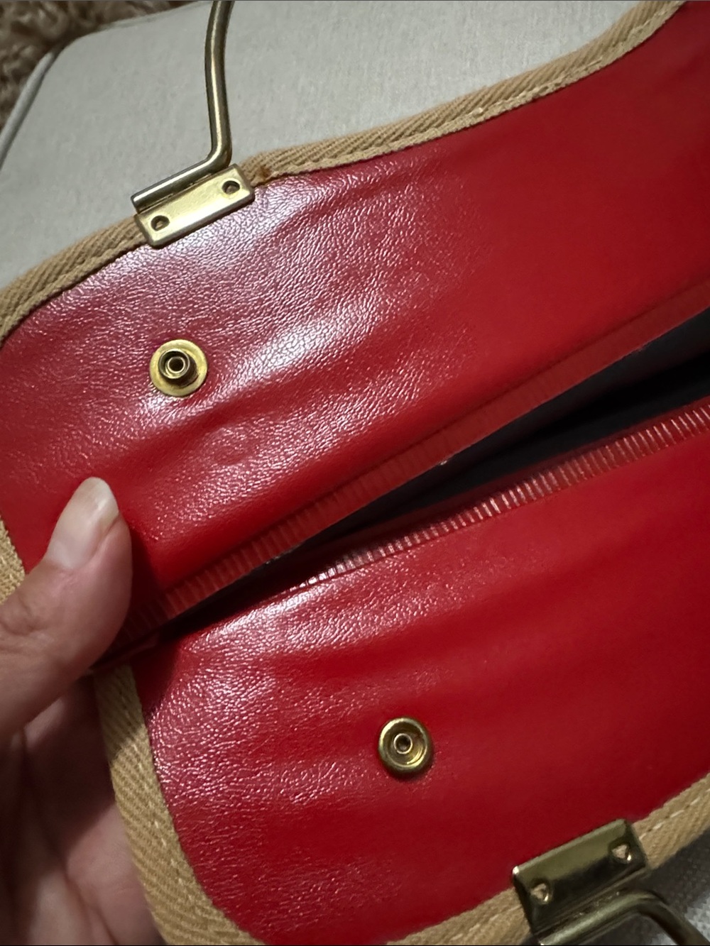 Vintage Envelope Style Clutch/Handbag-Red Cloth-Gold Tone Handles-Fold Over/Snap - Picture 14 of 17